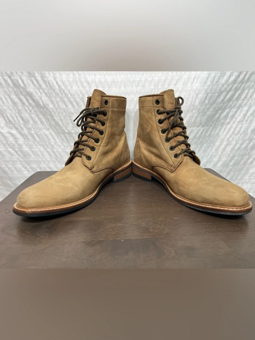 Nisolo leather lace